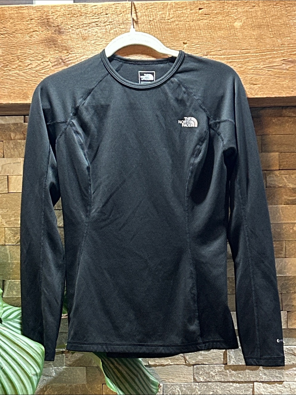 The North Face FlashDry Women's Long-Sleeve Baselayer Top
